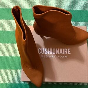 Cushionaire Women's Tan Heeled Boots